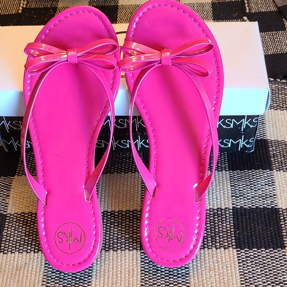 Womans Hot Pink Sandals Size 7